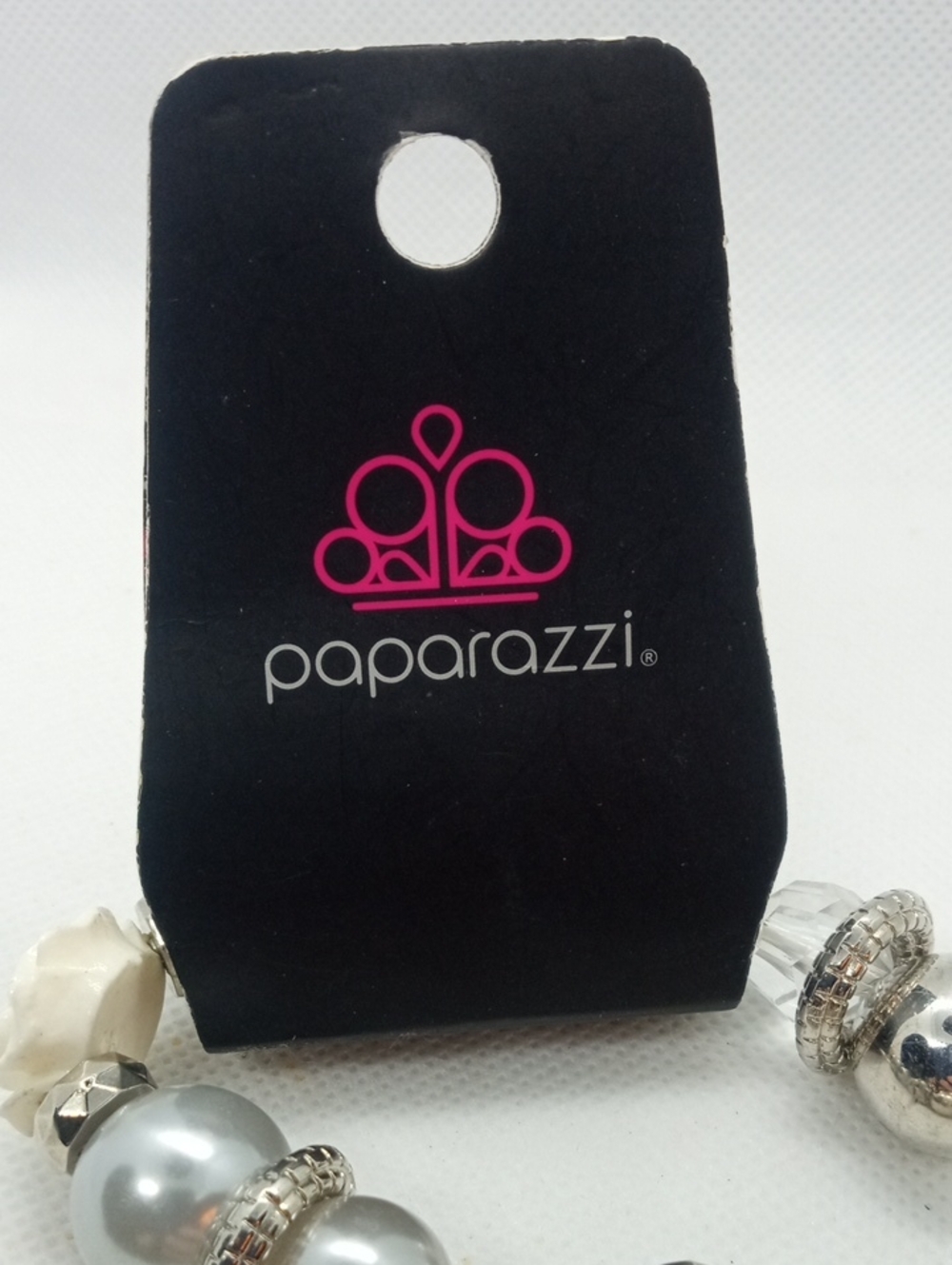 PAPARAZZI STRETCH WHITE ROSE BRACELET - Picture 6 of 6